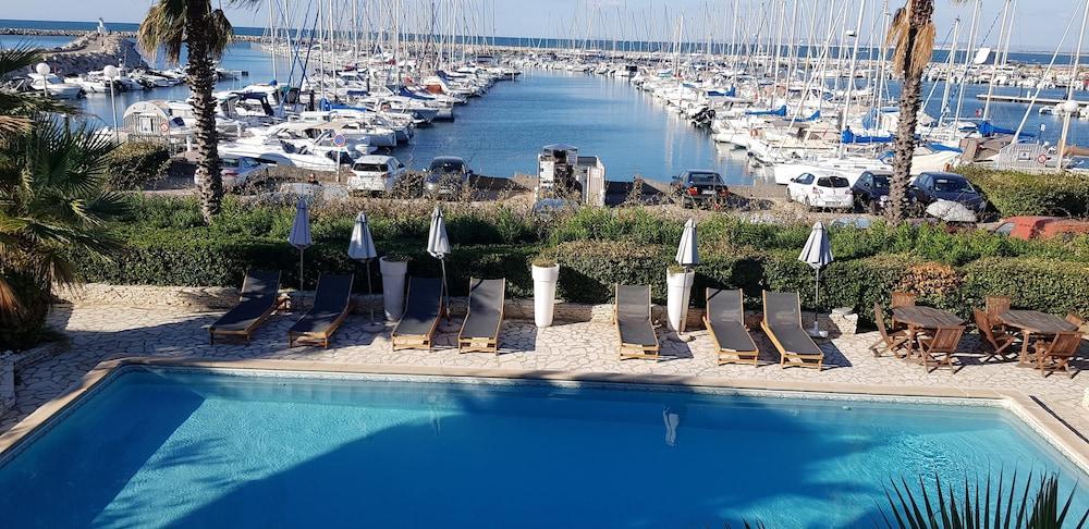 Hotel Azur Bord De Mer La Grande Motte Exterior foto
